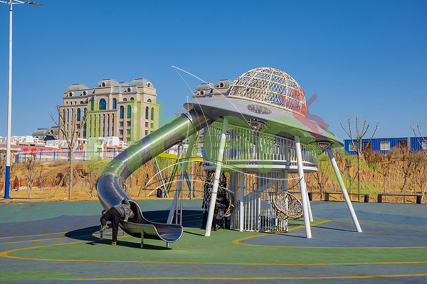 Kiddie Spaceship Shaped Stainless Steel Slides